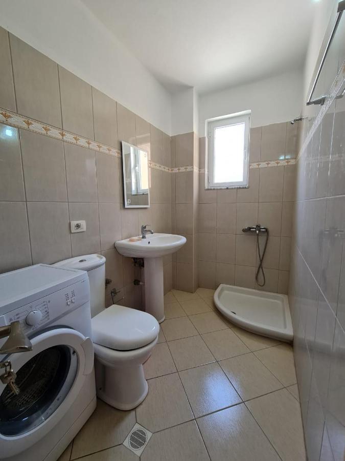 Meltin Apartments Sarandë 外观 照片