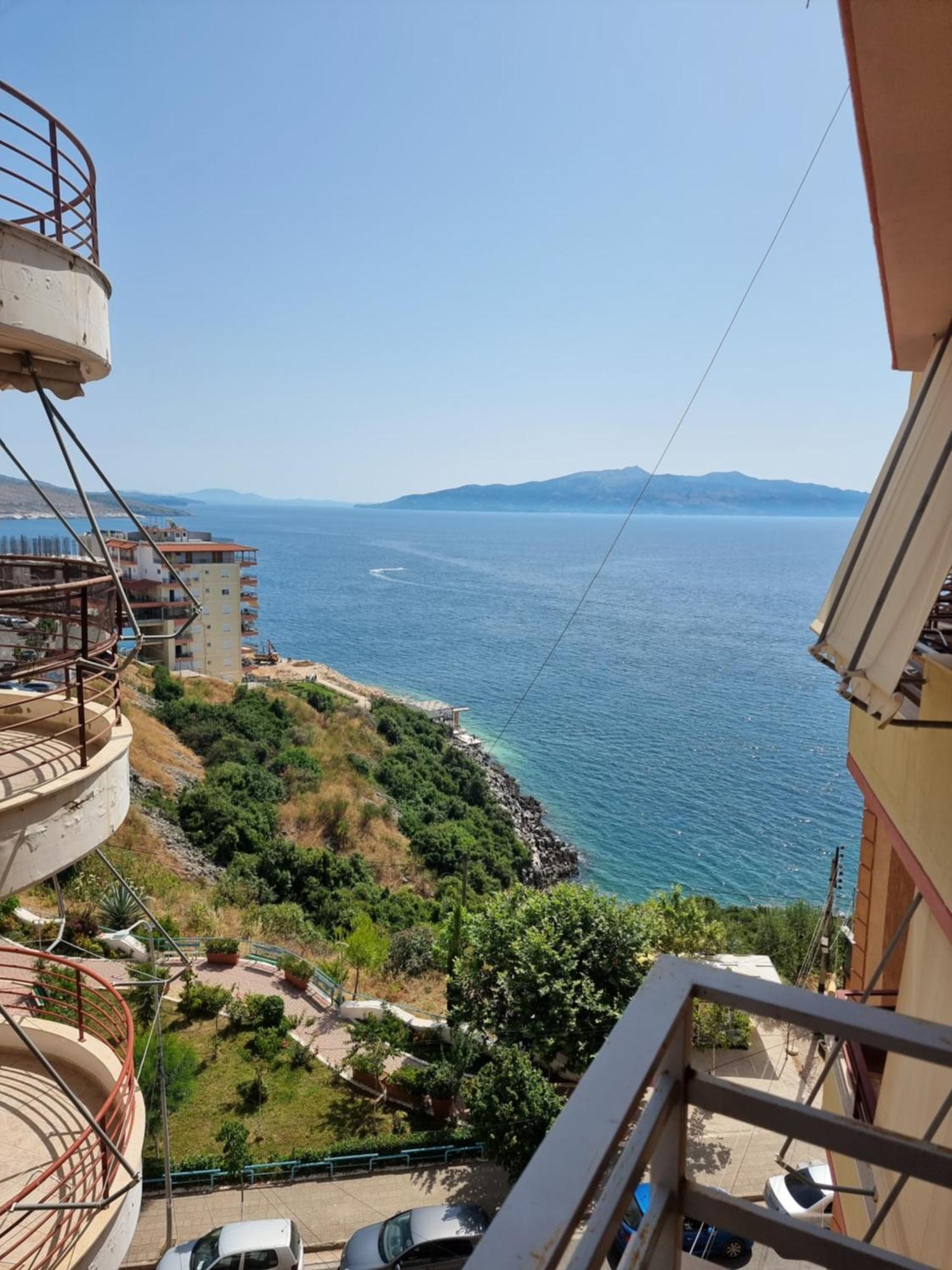 Meltin Apartments Sarandë 外观 照片